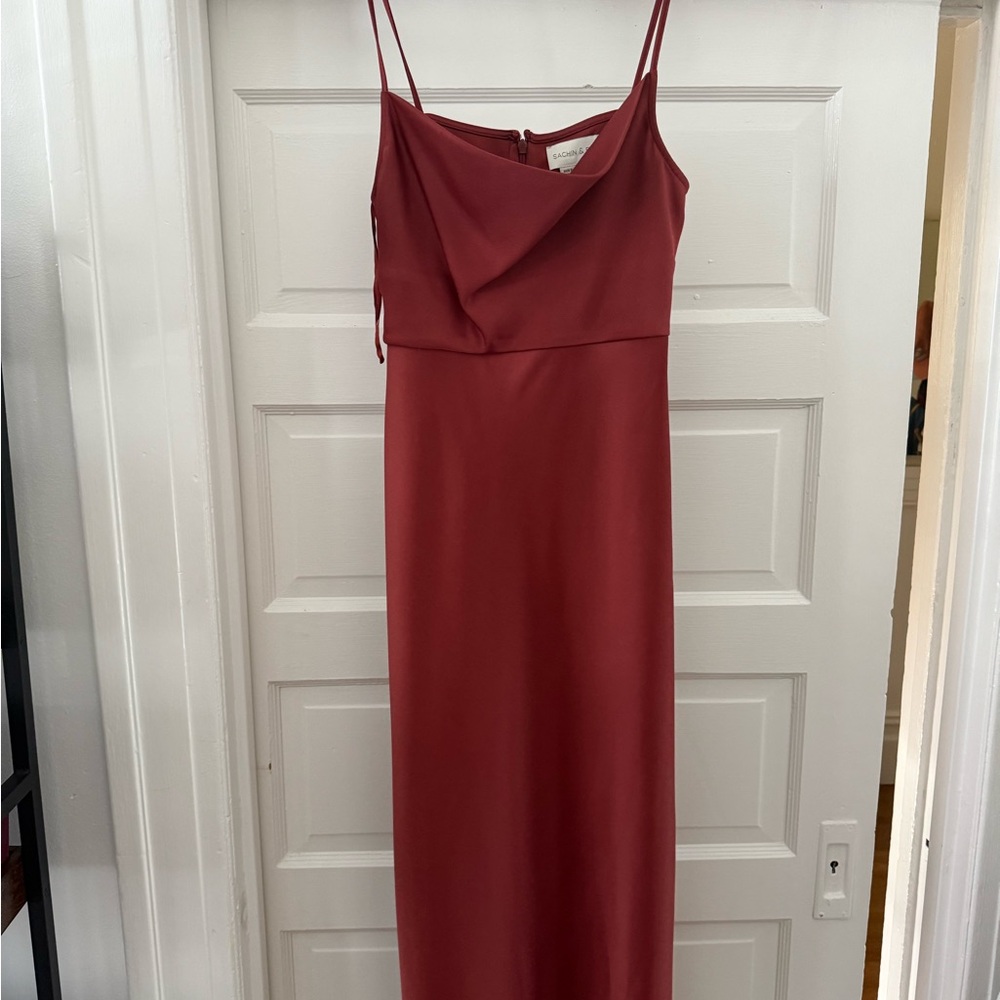 Elegant Burgundy Spaghetti Strap Dress